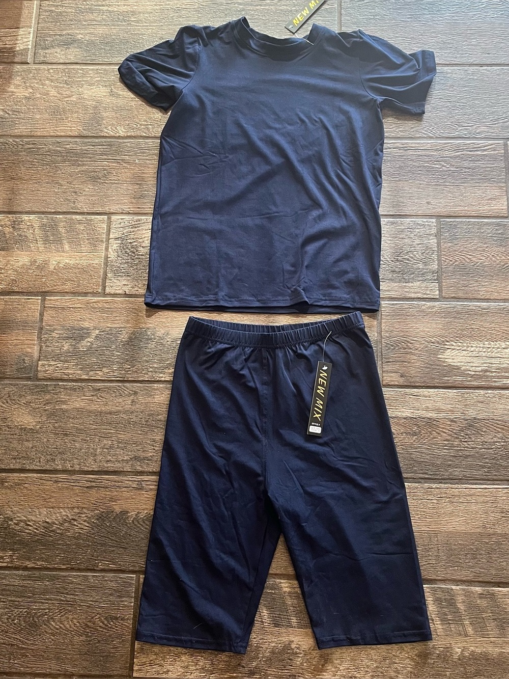 New Mix Athletic set bike shorts and t-shirt S